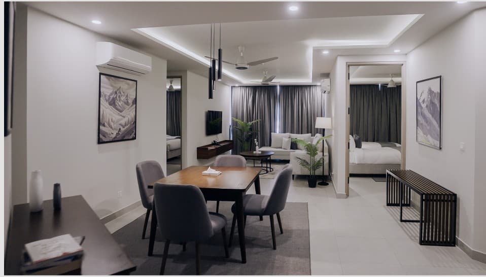 Executive Twin Suite — view 2